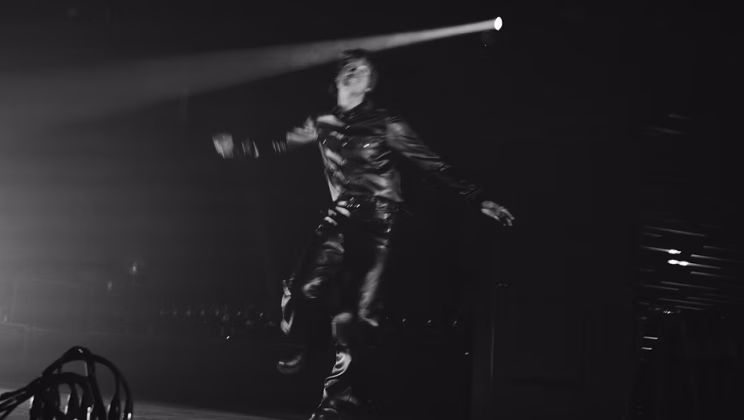Singer Ruel Age, Family, Bio, Life and Career