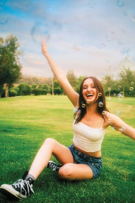 Singer Sadie Jean Age, Family, Bio, Life and Career