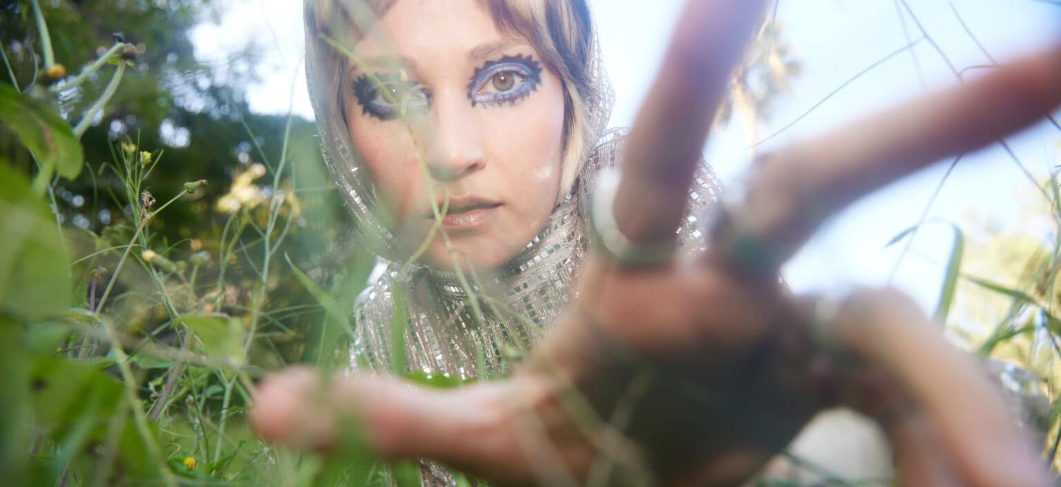 Singer Tash Blake Age, Family, Bio, Life and Career